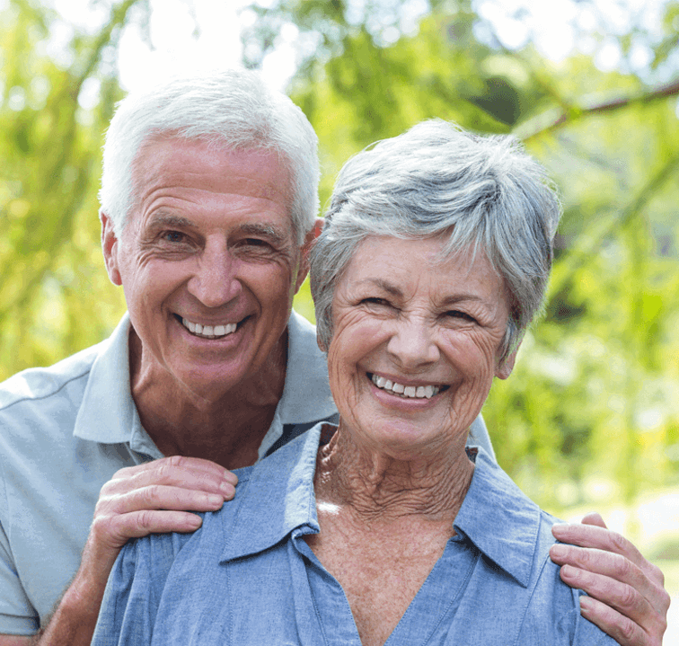 Era Happy Old Couple Smiling